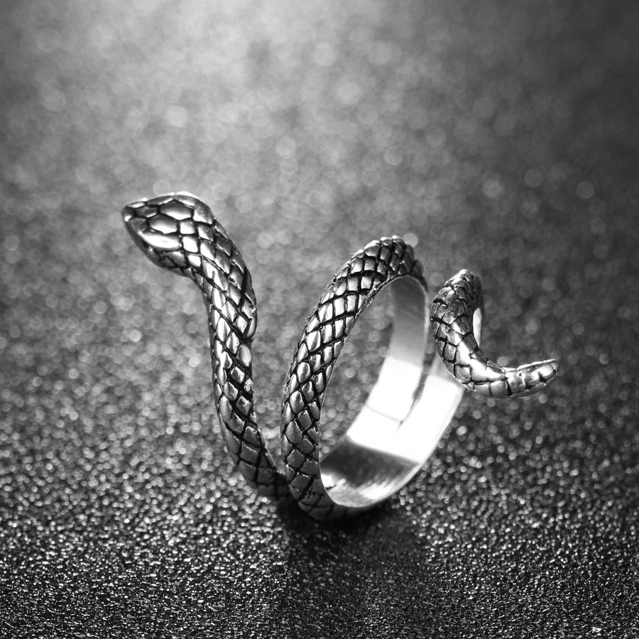Snake Ring – Ench4nted Punk Rock Jewelry