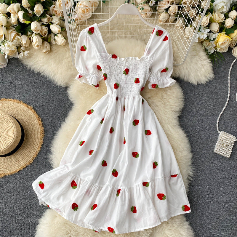 Small Sweet Girl Wears a Western Style Square Neck Elastic Slim Embroidery Dress Summer