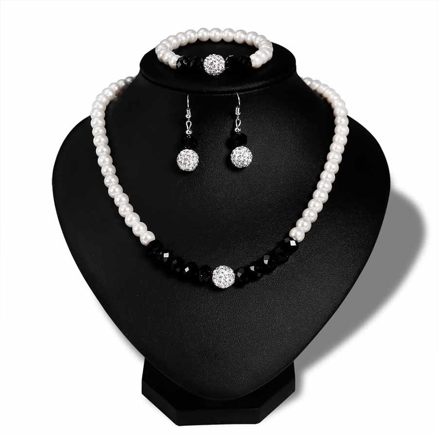 Simulated Pearl Jewelry Set – Ench4nted Party Accessories